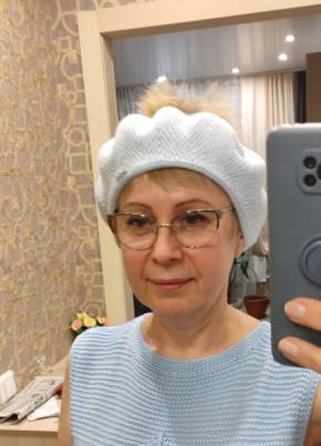 Ирина, 59, Россия, Сосновоборск (Красноярский край)