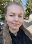 Elena, 26, Saint Petersburg