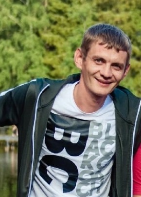 Kasper, 38, Russia, Saratov