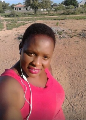 tshepo moopi, 39, Botswana, Gaborone