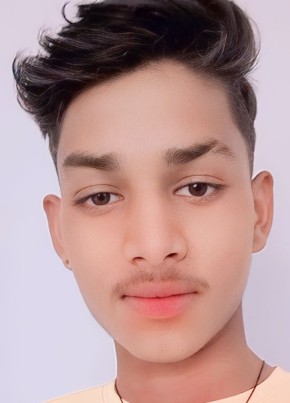 Dinu, 18, India, Kekri