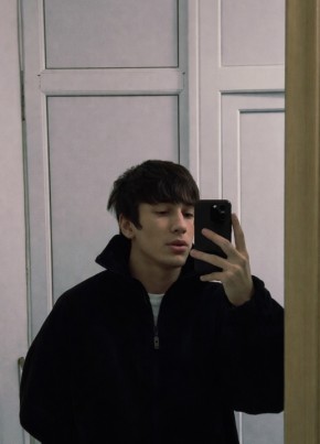 Fedya из Истаравшана 22 года