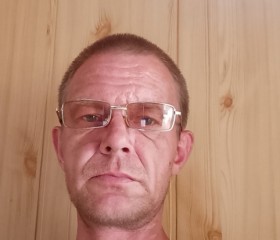 Denis, 40, Kuragino