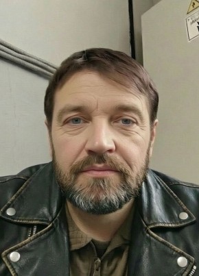 Дмитрий из Санкт-Петербурга 46 лет