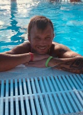 Dmitriy, 33, Russia, Gryazovets