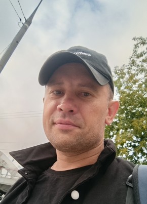 Рома Масленников