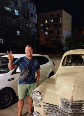 Александр из Керчи 39 лет