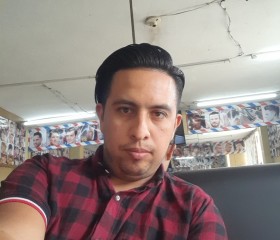 Emilio, 33, Guatemala City