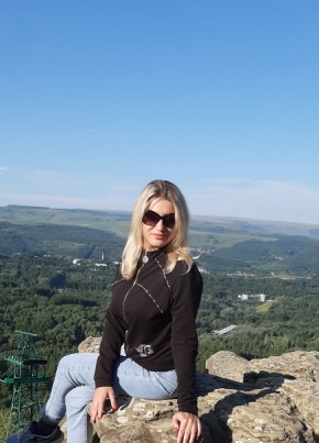 Елена, 42, Россия, Зерноград