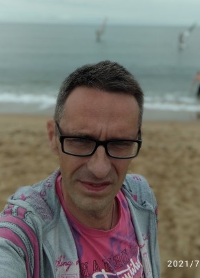 Евгений из Джанкоя 44 года