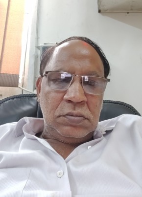 Sanjeev aggarwal, 61, India, New Delhi