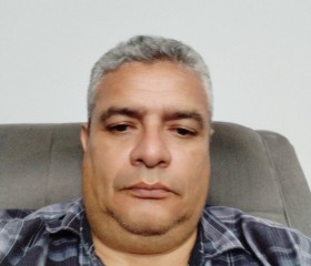 Carlos, 51, Caracas