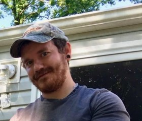 James, 36, Union