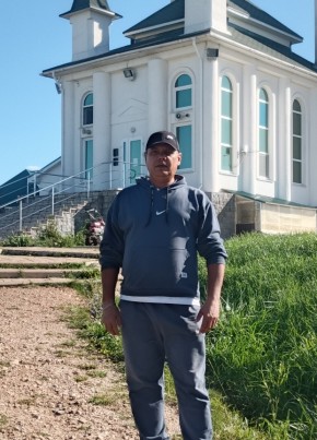 Вадим из Бакалы 47 лет
