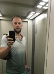 Valeriy, 37, Saint Petersburg