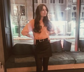 Elena, 23, Moscow