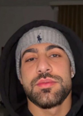 AHMAD из Upplands Väsby 29 лет