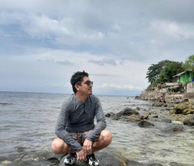 Mark, 18, Cabanatuan City