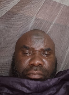 Mohamed из Yaoundé 51 год