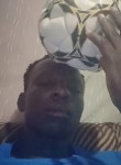 Julius kantez, 25, Nairobi