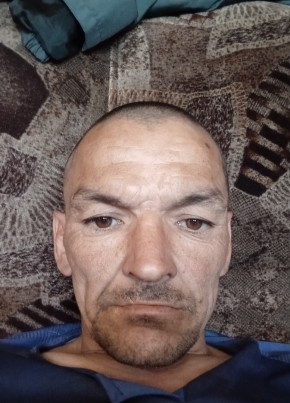 Рустам из Усть-Катава 43 года
