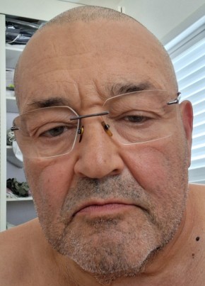 Олег из Донецка 55 лет