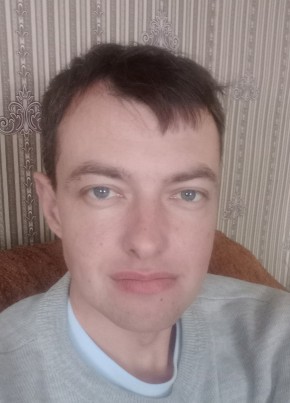 Максим из Новичихи 36 лет