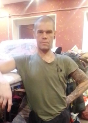 Иван, 35, Россия, Екатеринбург
