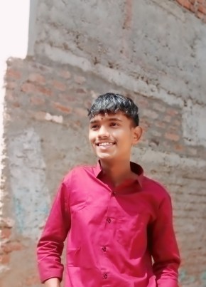Atish naik, 19, India, Kolhāpur