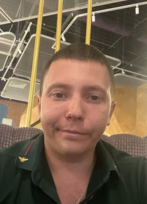 Денис из Нижнего Тагила 32 года