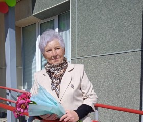 Nina, 75, Izhevsk