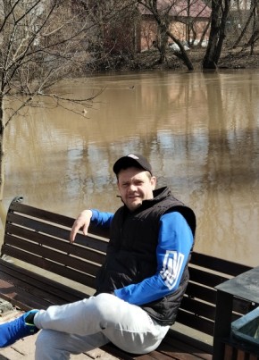 Анатолий, 36, Россия, Чехов