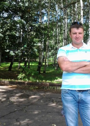 Dmitrii, 41, Россия, Ярославль