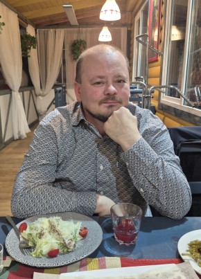 Артур из Санкт-Петербурга 44 года