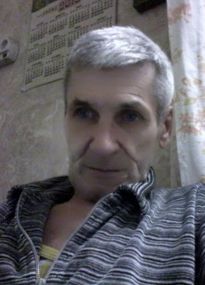 Владимир, 73, Россия, Гатчина