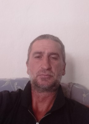 Марат из Беслана 44 года