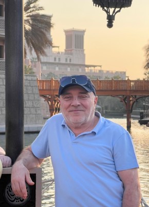 Анатолий из Санкт-Петербурга 63 года