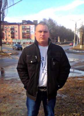 денис бондарев, 38, Россия, Железногорск (Курская обл.)