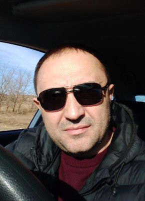 Денис из Ставрополи 42 года