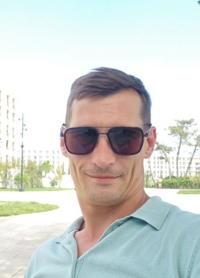 Anton, 36, Russia, Adler