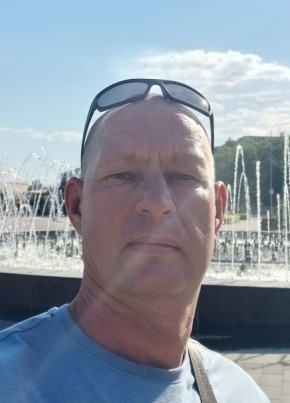 Андрей из Волгограда 47 лет