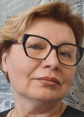 Светлана из Санкт-Петербурга 57 лет