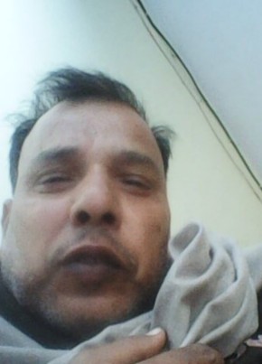Ghansyam Yadav, 35, India, Lucknow