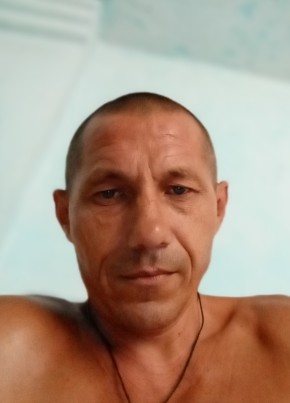 Гена из Крымска 46 лет