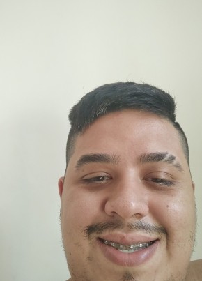 Guilherme Henriq из Região de Campinas (São Paulo) 22 года