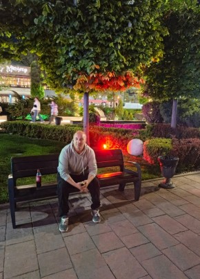 VIKTOR, 54, Russia, Rostov-na-Donu