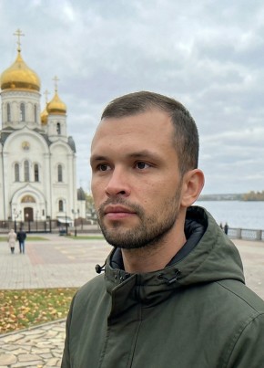 Михаил из Находки 37 лет
