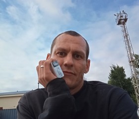 Svara, 31, Gatchina