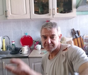 Илья, 54 года, Владивосток