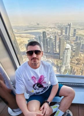 Александр из Ярославли 44 года